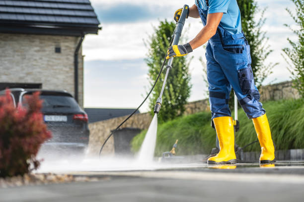 Best Deck Pressure Washing  in Nellis Af, NV